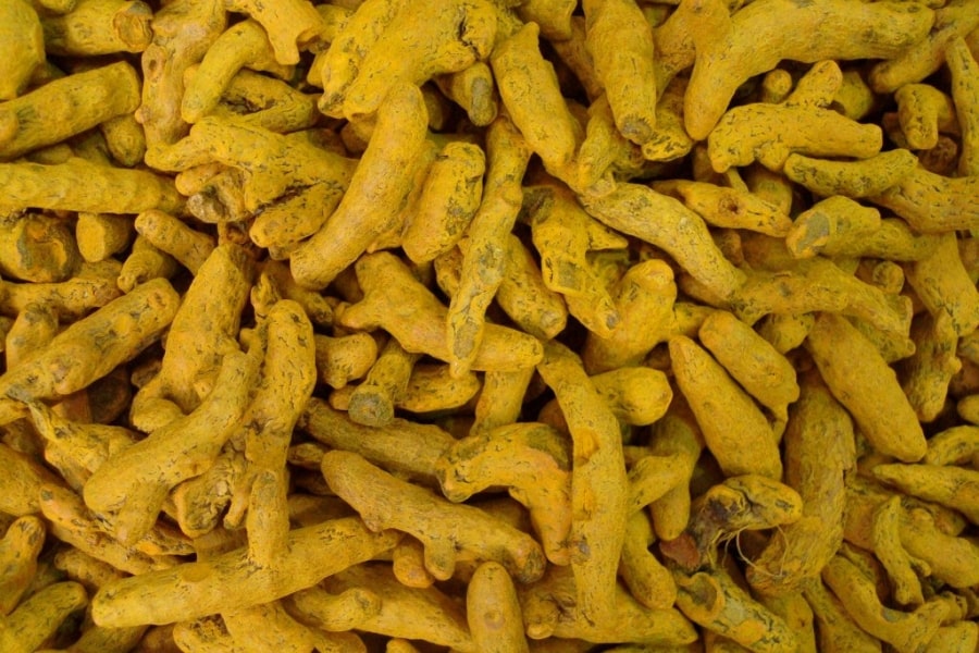 How to use whole dried turmeric